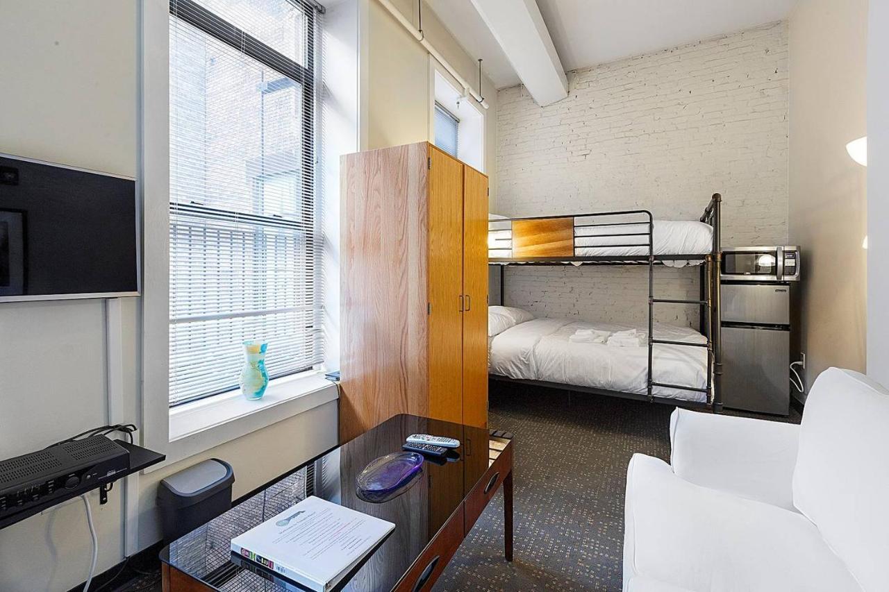 Studio Ready 4 Students & Traveling Professionals! 310 Lejlighed Boston Eksteriør billede