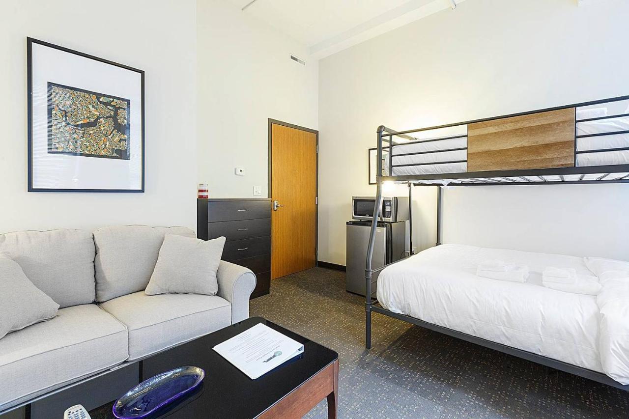 Studio Ready 4 Students & Traveling Professionals! 310 Lejlighed Boston Eksteriør billede